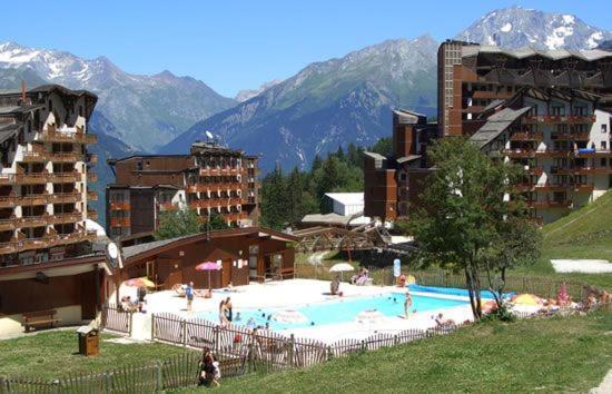La Tania La Saboia Sleep 8 Private Sauna Lounge Dining 2 Bathrooms Kitchen 2 Balconies Ski In Out מראה חיצוני תמונה
